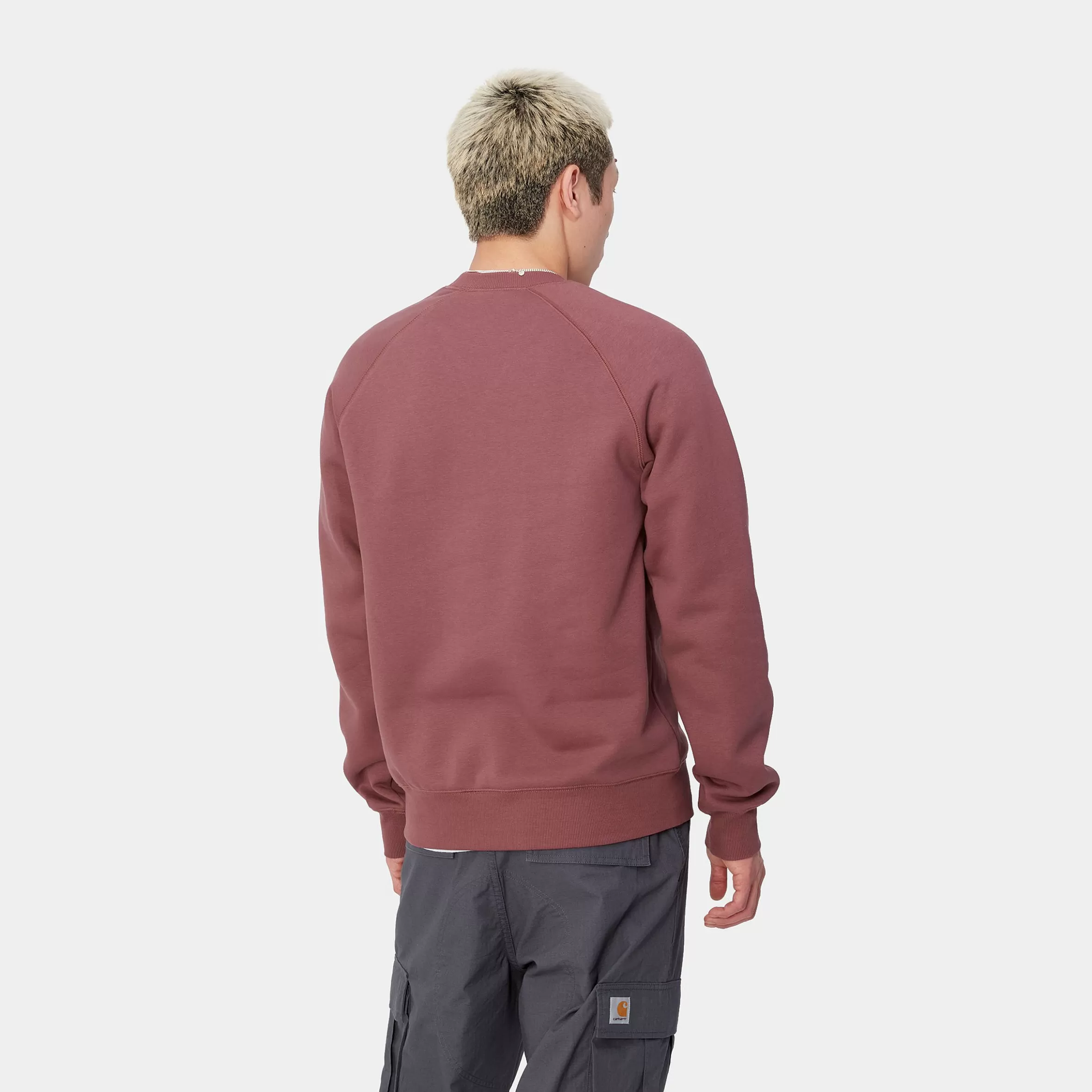 Carhartt WIP Sweats>Chase Sweatshirt Dusty Fuchsia / Gold